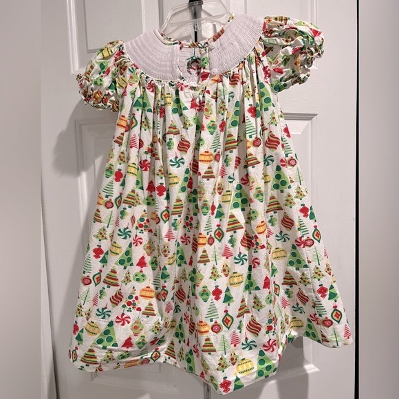 CUTE💝 Smocked Christmas Dress - Ornament Covered Fabric , Buttons on Back - Picture 8 of 10
